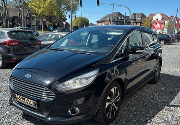 Ford S-Max 174.300 km 10.950 &euro; Bochum 44866