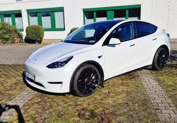 Tesla Model Y 86.000 km 41.000 &euro; Dortmund 44319