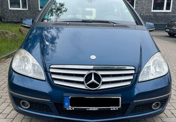 Mercedes-Benz A 200 299.999 km 1.200 &euro; Bochum 44892
