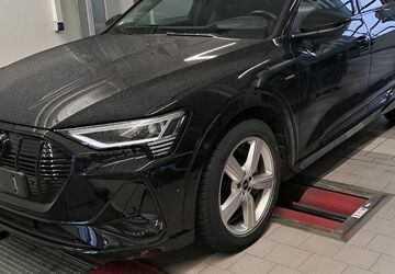 Audi e-tron 29.998 km 39.245 &euro; Hagen 58091