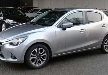 Mazda 2 76.000 km 9.900 &euro; Wuppertal 42115