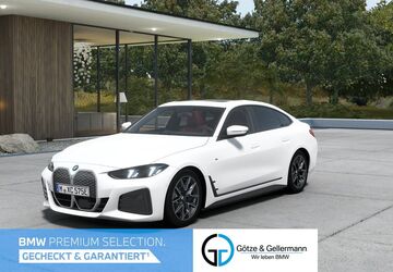 BMW i4 19.883 km 49.950 &euro; Mülheim 45472
