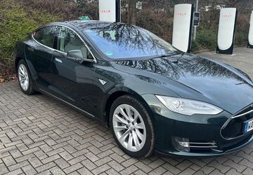 Tesla Model S 424.290 km 25.900 &euro; Bochum 44866