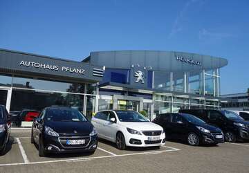 Peugeot 5008 9.990 km 43.290 &euro; Bochum 44801