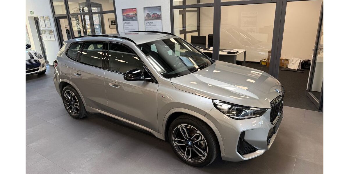 BMW X1 23.243 km 39.900 &euro; Wuppertal 42115