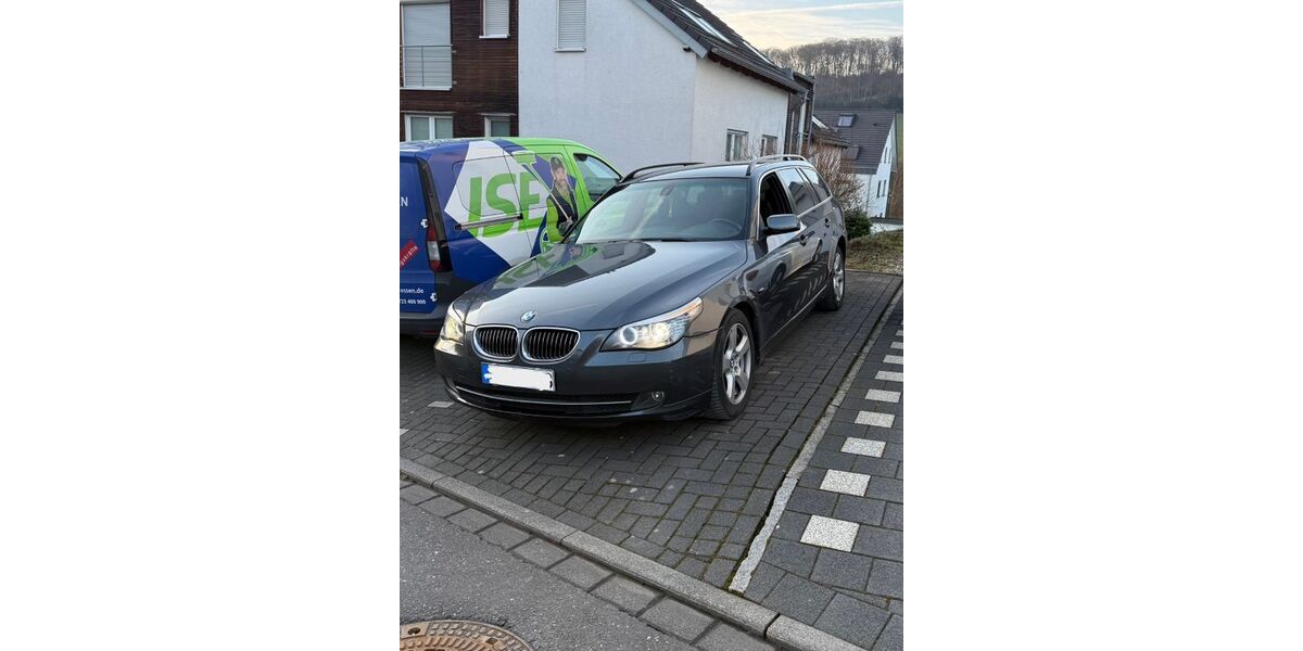 BMW 530 320.000 km 6.999 &euro; Velbert 42555