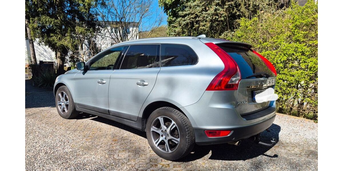 Volvo XC60 339.000 km 8.000 &euro; Gevelsberg 58285
