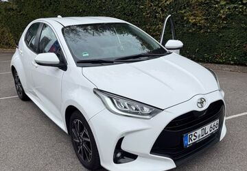 Toyota Yaris 115.000 km 12.400 &euro; Wuppertal 44287