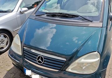 Mercedes-Benz A 160 99.233 km 3.500 &euro; Oberhausen 46117