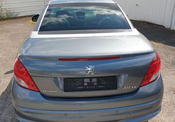 Peugeot 207 284.441 km 1.950 &euro; BOCHUM 44866
