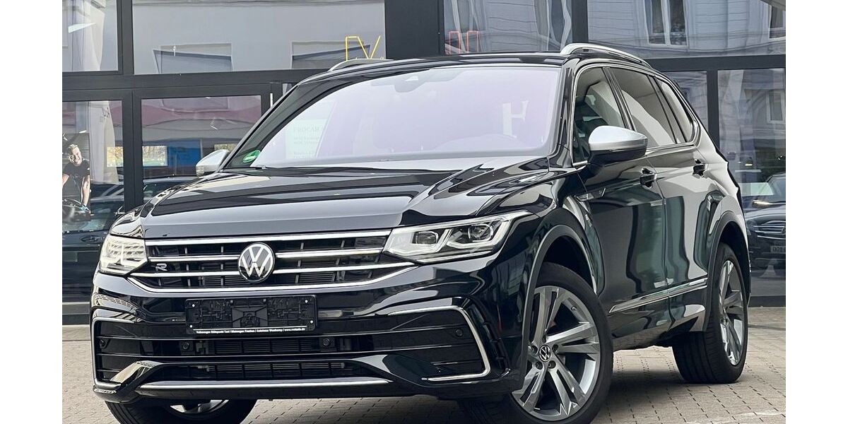 VW Tiguan Allspace 2.736 km 54.790 &euro; Wuppertal 42283