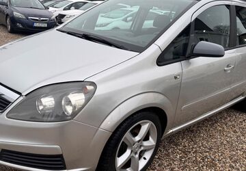 Opel Zafira 157.000 km 5.999 &euro; Essen 45355