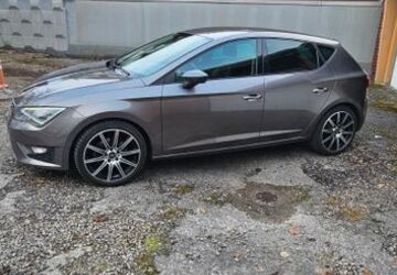 Seat Leon 187.000 km 9.800 &euro; Essen 45355