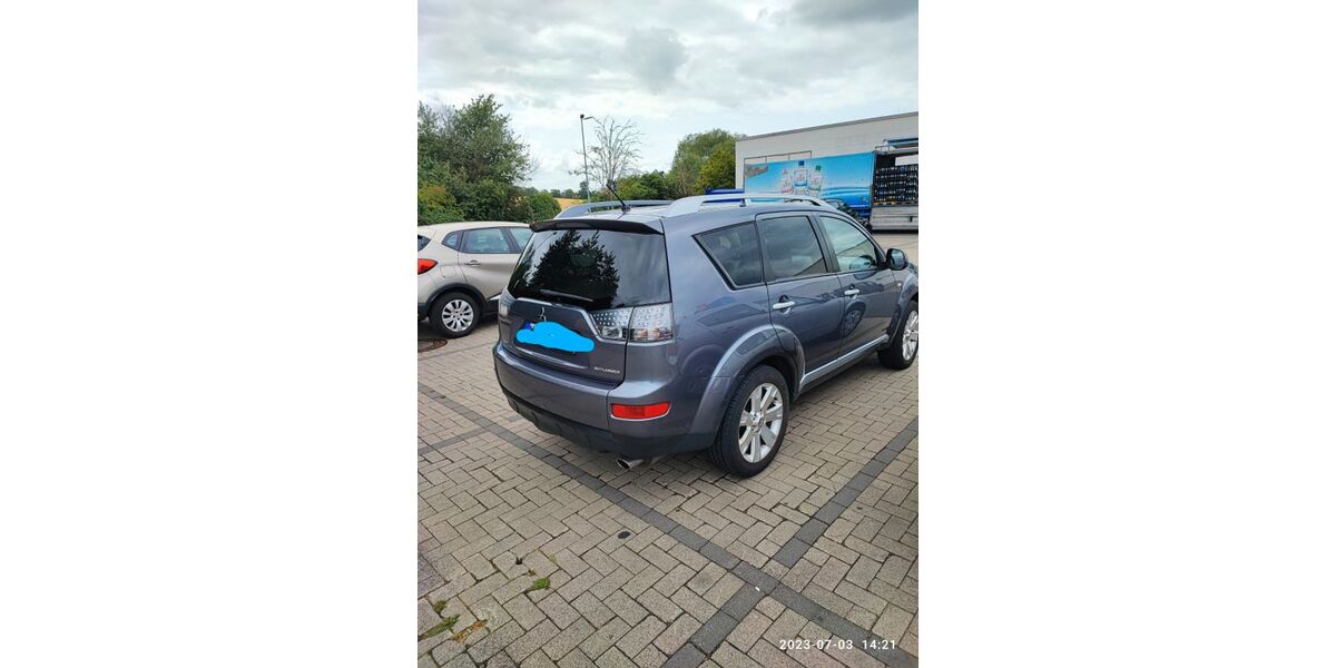 Mitsubishi Outlander 222.000 km 7.250 &euro; Velbert 42549