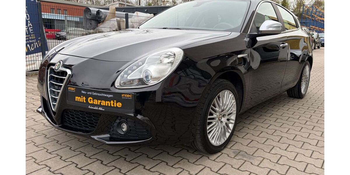 Alfa Romeo Giulietta 142.395 km 6.299 &euro; Dortmund 44379