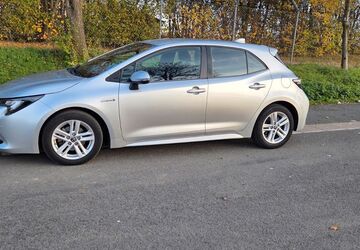 Toyota Corolla 61.300 km 18.900 &euro; Dortmund 44319