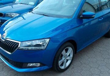 Skoda Fabia 85.000 km 9.900 &euro; Bochum 44809