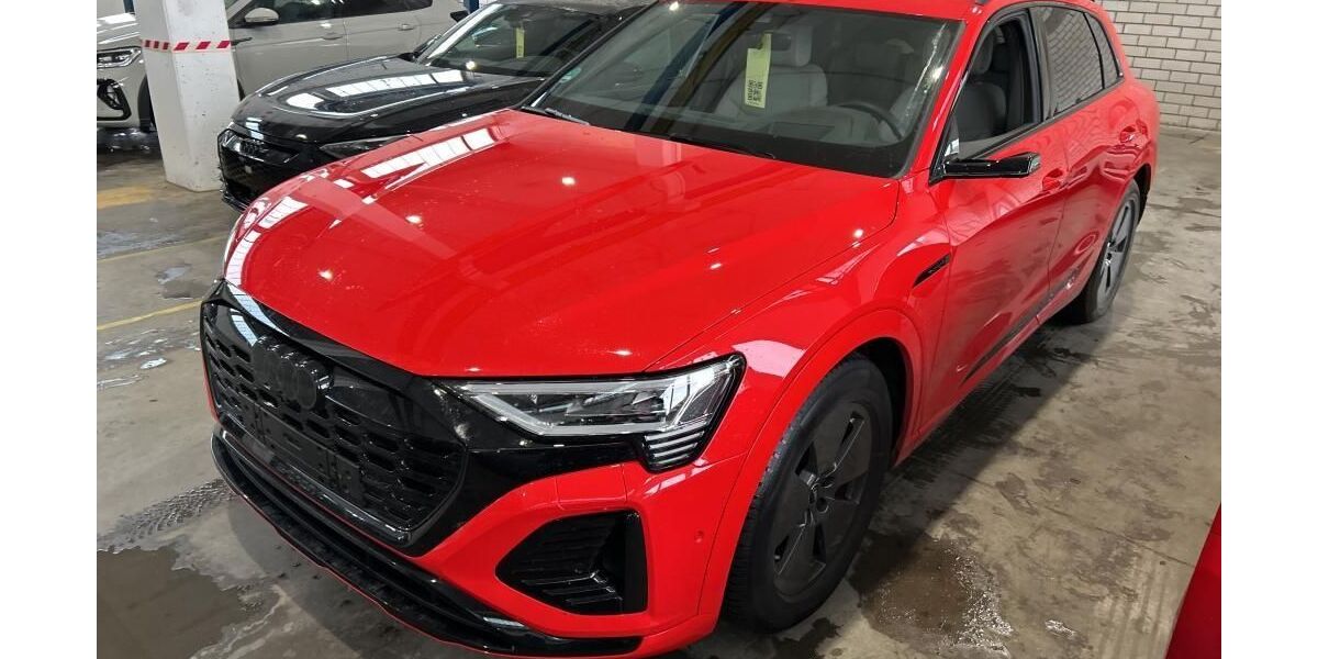Audi Q8 e-tron 33.711 km 58.720 &euro; Hagen 58091
