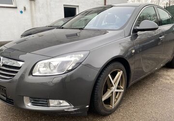 Opel Insignia 111.500 km 6.490 &euro; Essen 45309