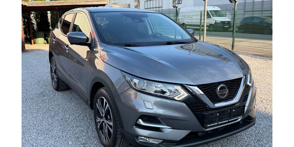 Nissan Qashqai 27.000 km 16.950 &euro; Wuppertal 42285