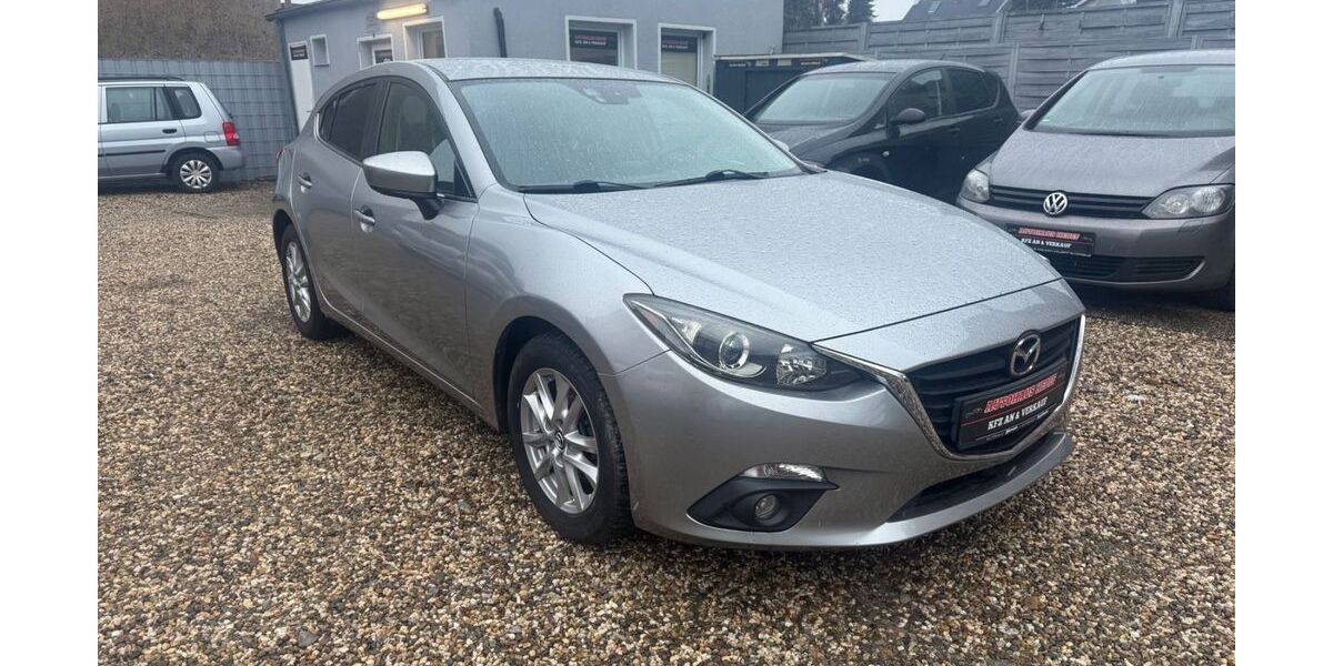 Mazda 3 120.098 km 9.990 &euro; Herten 45701