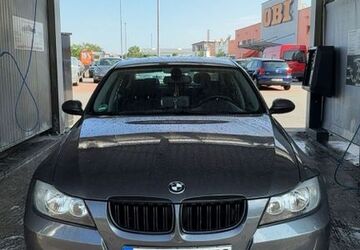 BMW 318 195.000 km 2.700 &euro; Bottrop 46236