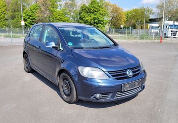 VW Golf 299.800 km 1.390 &euro; Essen 45356