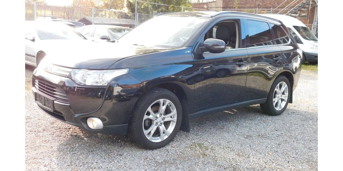 Mitsubishi Outlander 196.582 km 7.799 &euro; Mülheim 45473