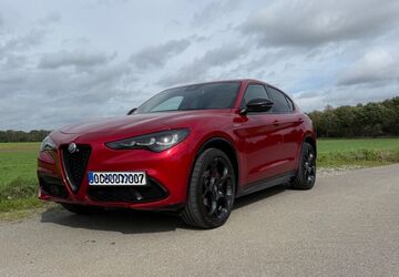 Alfa Romeo Stelvio 49.000 km 39.900 &euro; Oberhausen 46047