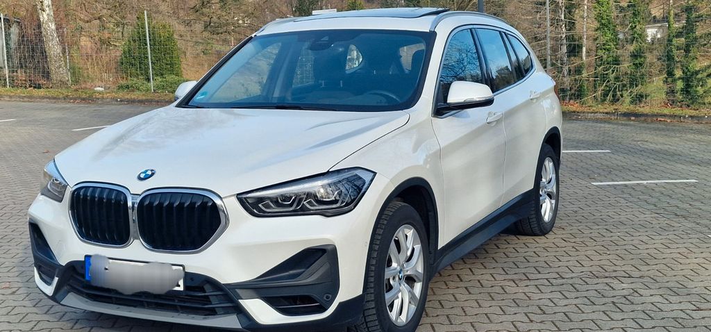 BMW X1 57.000 km 21.800 &euro; Wülfrath 42489