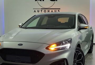 Ford Focus 77.765 km 15.995 &euro; Wuppertal 42285