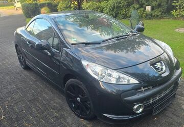 Peugeot 207 143.000 km 3.299 &euro; Castrop-Rauxel 44581