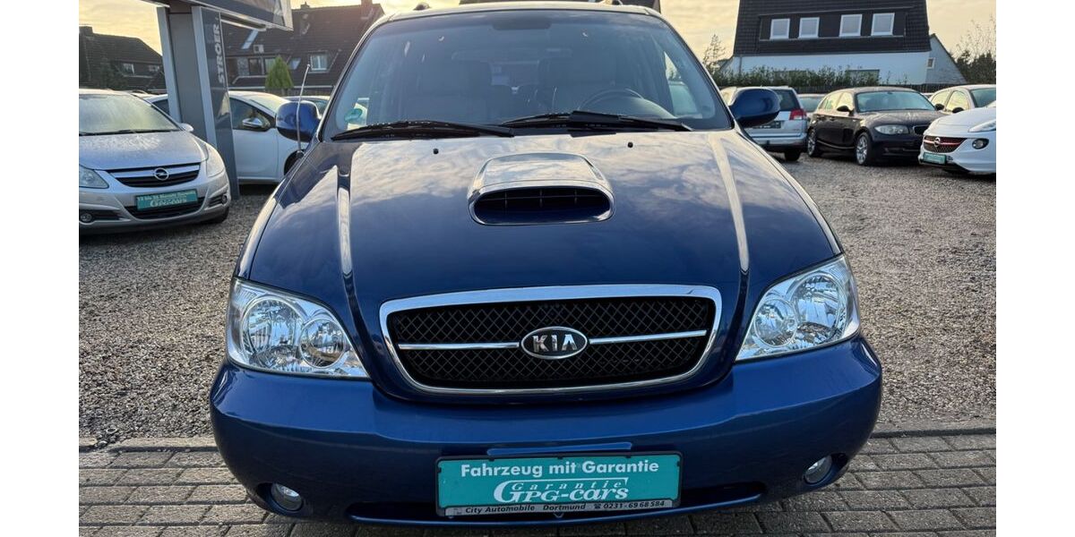 Kia Carnival 156.000 km 4.499 &euro; Essen 45355