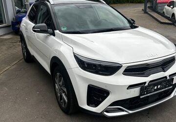 Kia Stonic 42.000 km 19.990 &euro; Gelsenkirchen 45899