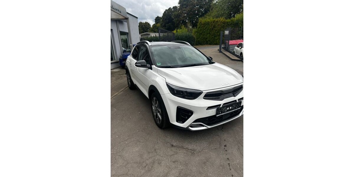 Kia Stonic 42.000 km 19.990 &euro; Gelsenkirchen 45899
