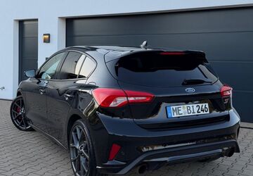 Ford Focus 99.600 km 20.780 &euro; Bochum 44791