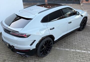 Lamborghini Urus 1.900 km 339.150 &euro; Dortmund 44141