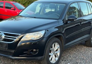 VW Tiguan 300.000 km 5.499 &euro; Essen 45307