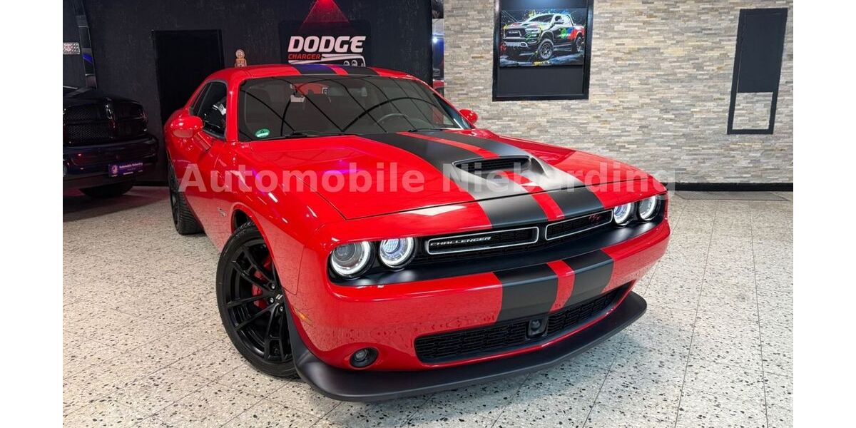 Dodge Challenger 19.171 km 34.990 &euro; Essen 45356
