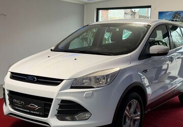 Ford Kuga 141.768 km 7.990 &euro; Bochum 44894