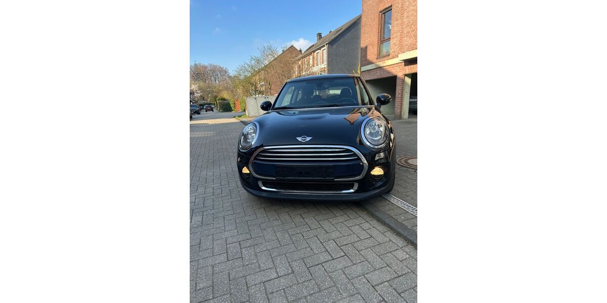 Mini Cooper 58.900 km 12.100 &euro; Wuppertal 42279