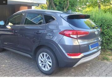Hyundai TUCSON 132.500 km 13.500 &euro; Bochum 44801
