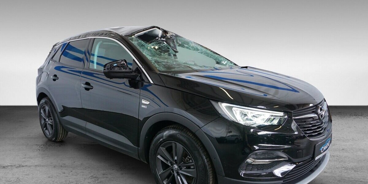 Opel Grandland X Automatik Navi PDC 9.845 km 9.100 &euro; Wuppertal 42327