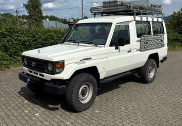 Toyota Land Cruiser 164.000 km 52.000 &euro; Wuppertal 42279