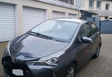 Toyota Yaris 91.000 km 10.990 &euro; Bochum 44795
