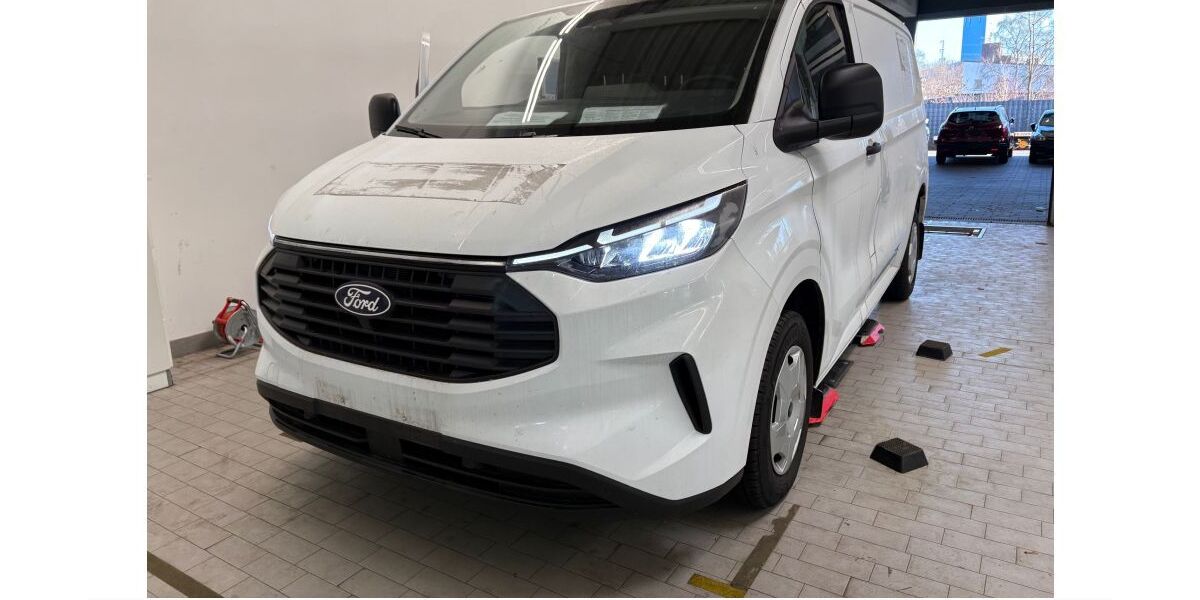 Ford Transit Custom 19.161 km 28.210 &euro; Oberhausen 46049