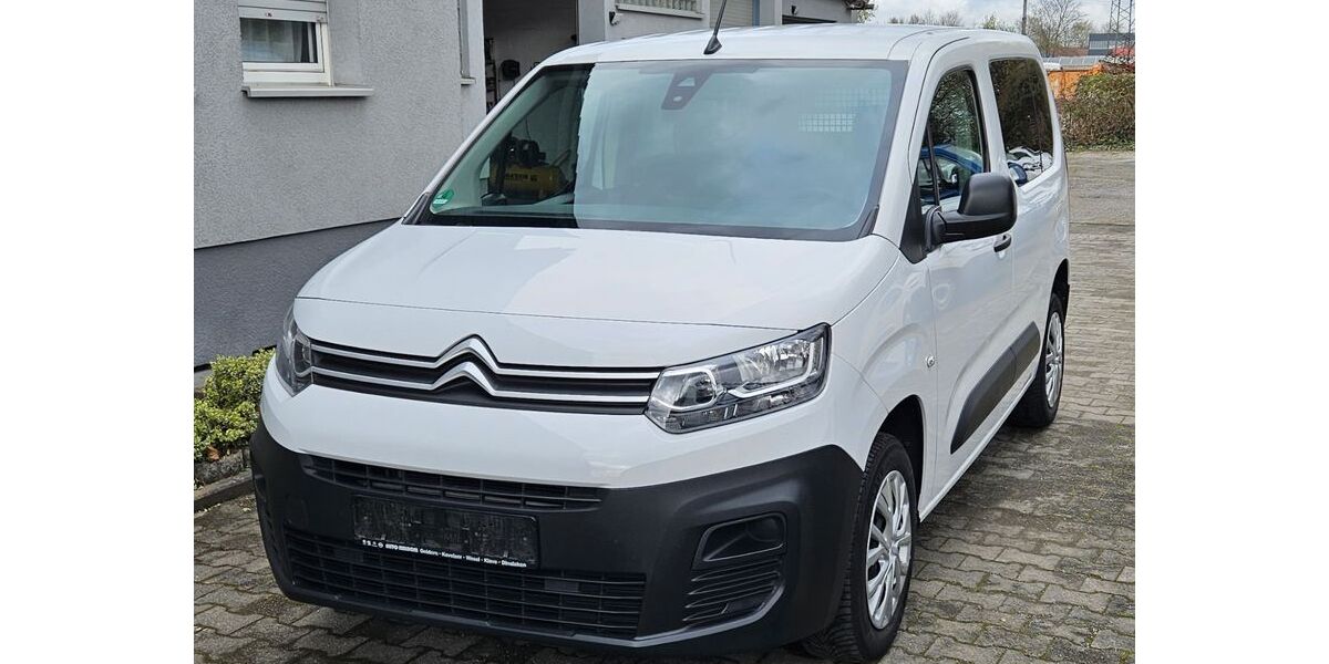 Citroen Berlingo 124.000 km 11.950 &euro; Castrop-Rauxel 44579