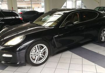 Porsche Panamera 99.000 km 24.990 &euro; Recklinghausen 45659
