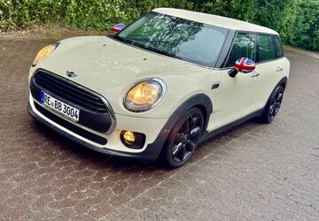 Mini One Clubman 76.551 km 11.200 &euro; Waltrop 45731