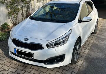 Kia ceed / Ceed 124.900 km 9.799 &euro; Oberhausen 46117